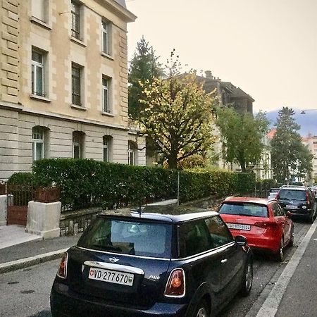 Charming, between train station&lake! Lausanne Buitenkant foto